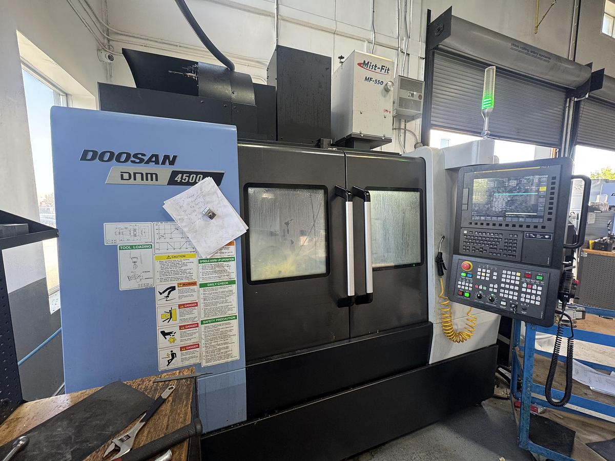 Used 2022 DOOSAN MODEL DNM 4500 VERTICAL MACHINING CENTER