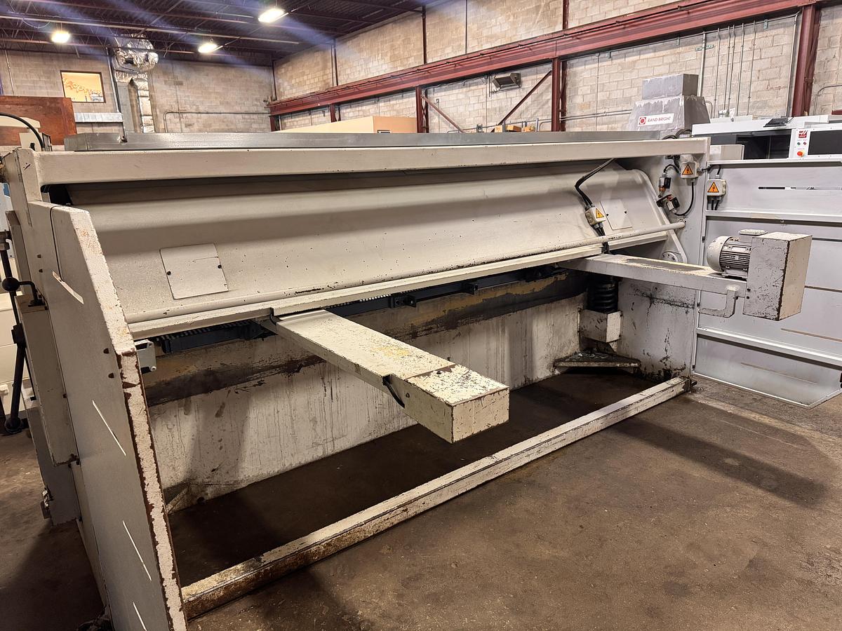 Used 1/4" X 10', ERMAK, HYDRAULIC SHEAR