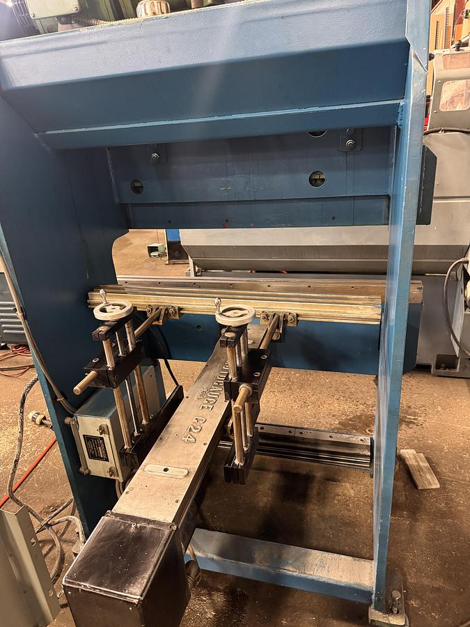 Used 20 TON X 4', ALLSTEEL, MODEL, 20-4, HYDRAULIC PRESS BRAKE