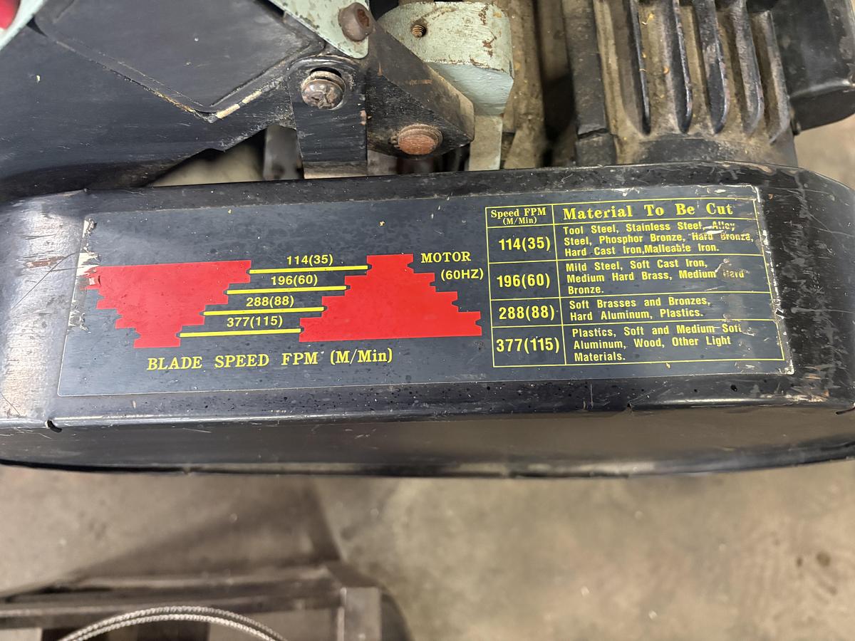 Used KING INDUSTRIAL, KC-225, HORIZONTAL BAND SAW
