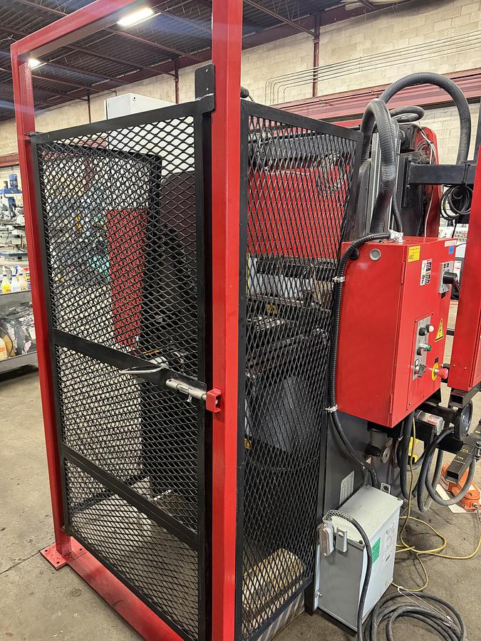 Used 38 TON x 4', AMADA RG-35S, CNC HYDRAULIC PRESS BRAKE