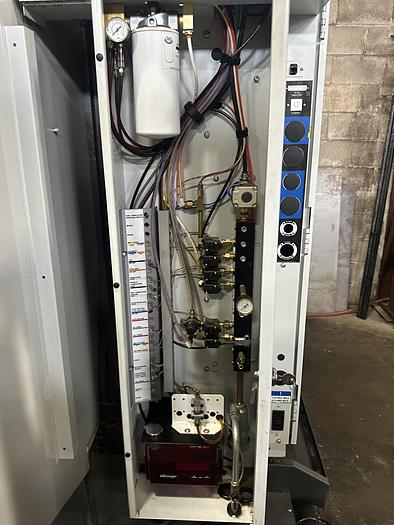 Used 28"X, 16"Y, 15.5"Z, HAAS, 2017, DM-2, CNC VERTICAL MACHINING CENTER