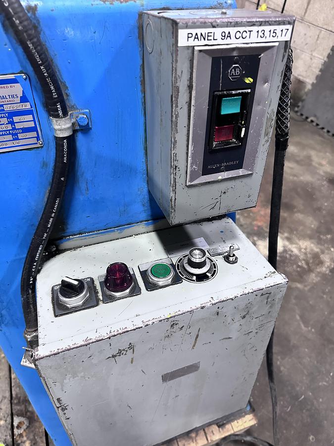 Used 2500 LBS., K VOGEL, MOTORIZED UNCOILER, VARI-SPEED