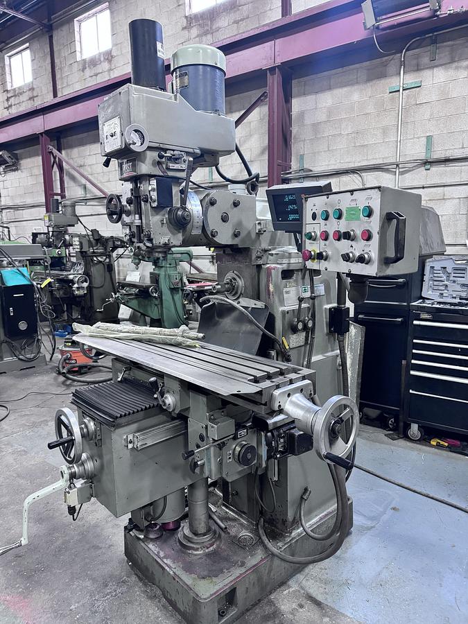 Used 10" X 51", FIRST, LC-20VHS, VERTICAL / HORIZONTAL MILLING MACHINE