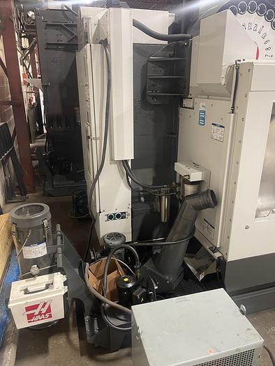 Used 30"X, 16"Y, 20"Z, HAAS, VF-2, 2014, CNC VERTICAL MACHINING CENTER