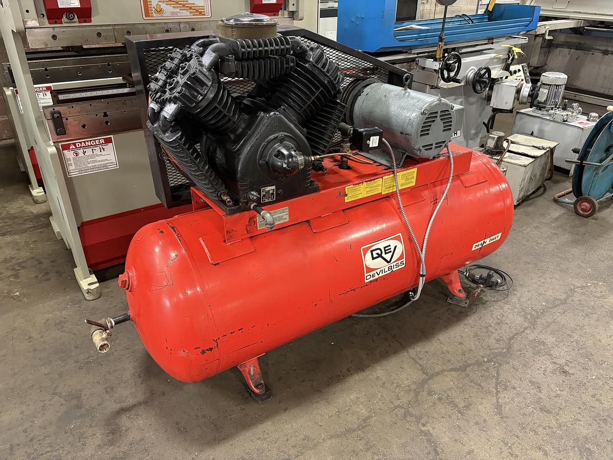 Used DEVILBISS 445, 15 HP, AIR COMPRESSOR