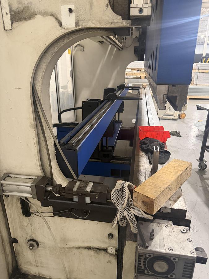 Used 2000 TRUMPF TRUMABEND V170