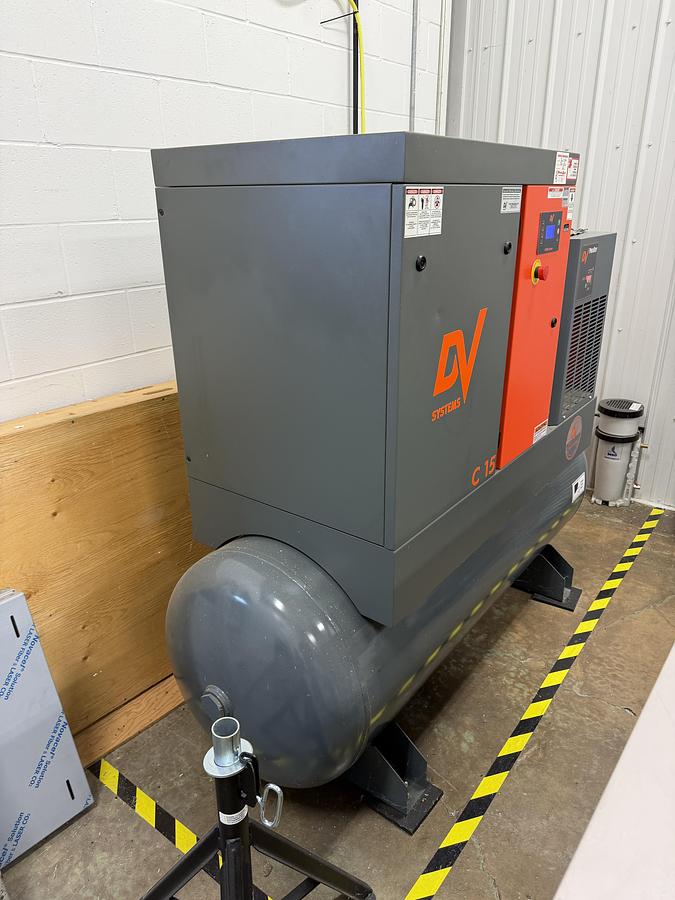 Used 15 HP, DEVAIR, ROTARY SCREW AIR COMPRESSOR - LOW HOURS