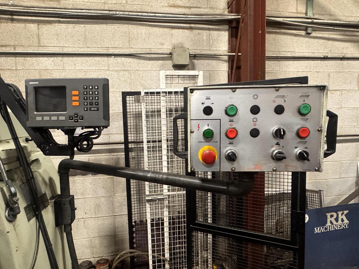 Used 10" X 50", FIRST, MODEL LC20-VSG, VERTICAL MILLING MACHINE