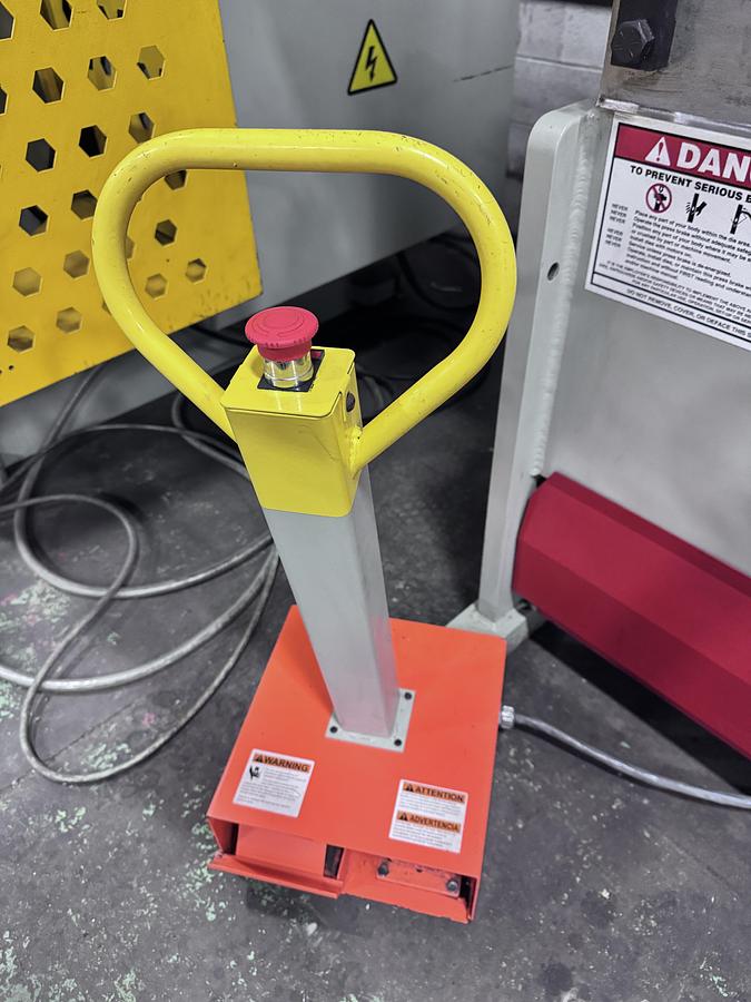 Used 25 TON X 4', ACCURPRESS, MODEL 7254, CNC HYDRAULIC PRESS BRAKE