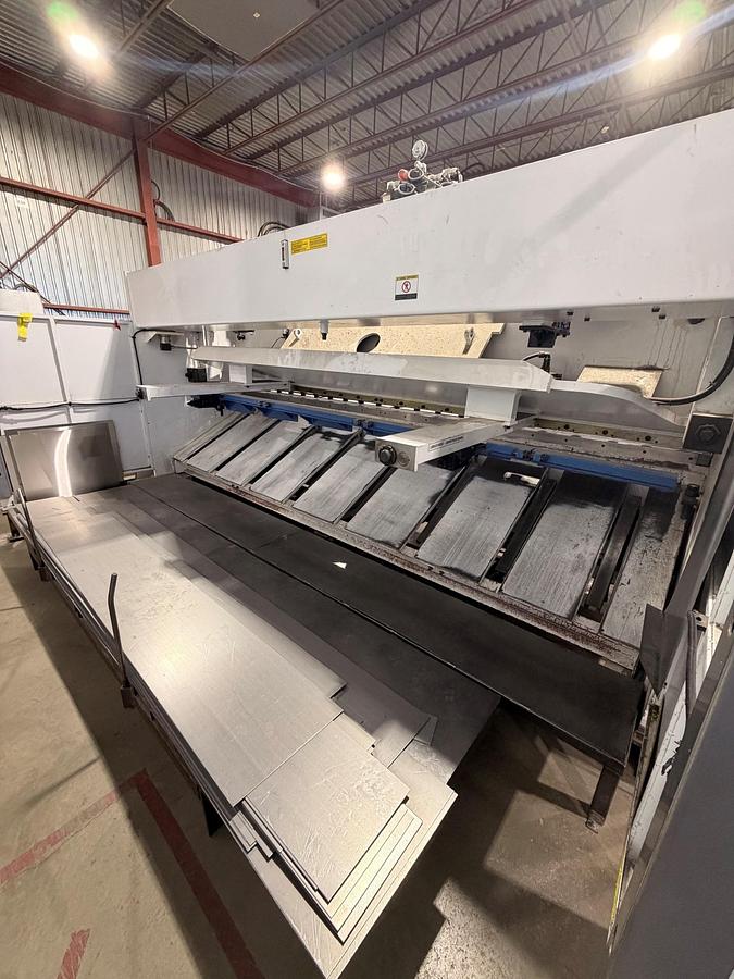 Used 5/16" x 13', YAWEI, 2021, CNC HYDRAULIC SHEAR
