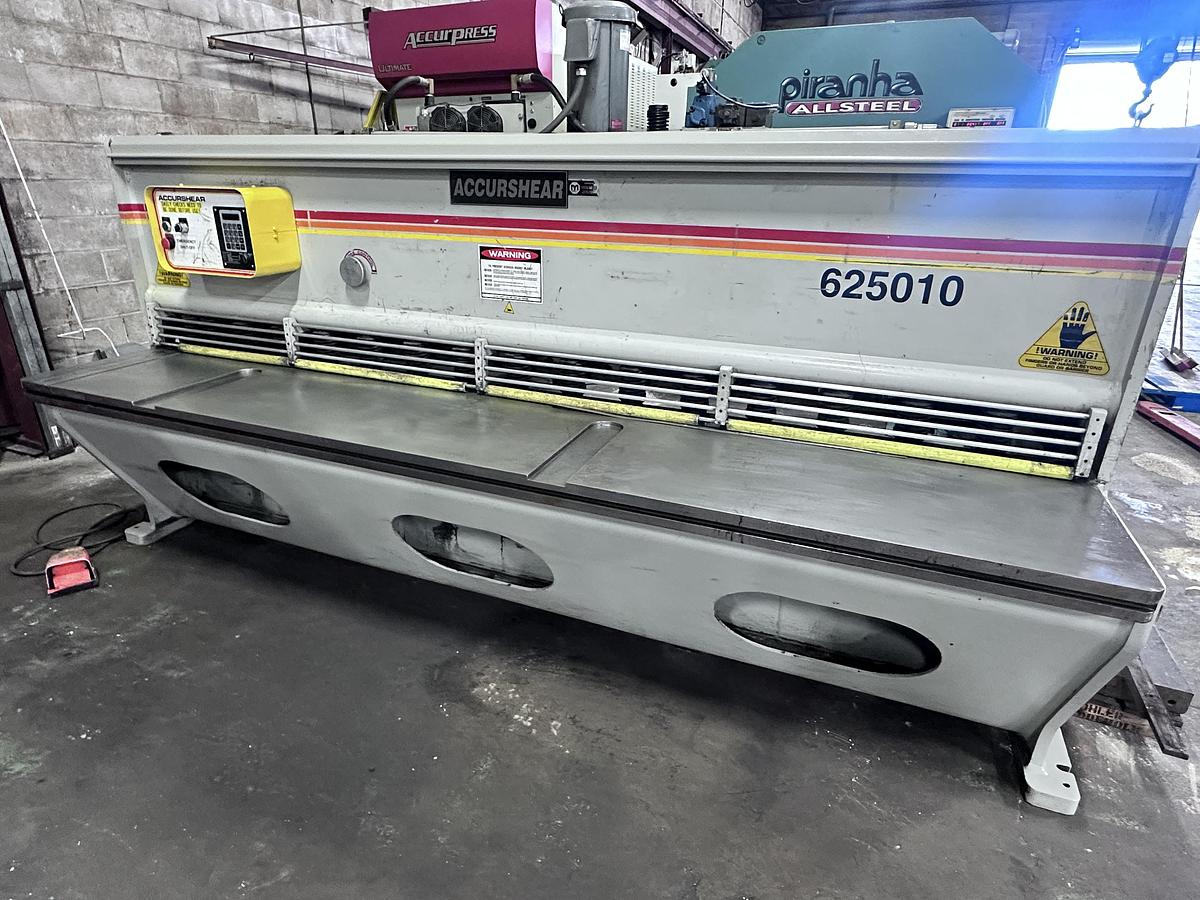 Used ACCURSHEAR 10' X 1/4" HYDRAULIC SHEAR