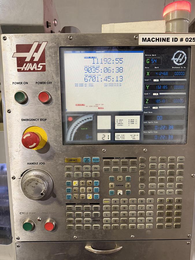 Used 50"X, 20"Y, 25"Z, HAAS, VF-4B, 2007 CNC VERTICAL MACHINING CENTER 