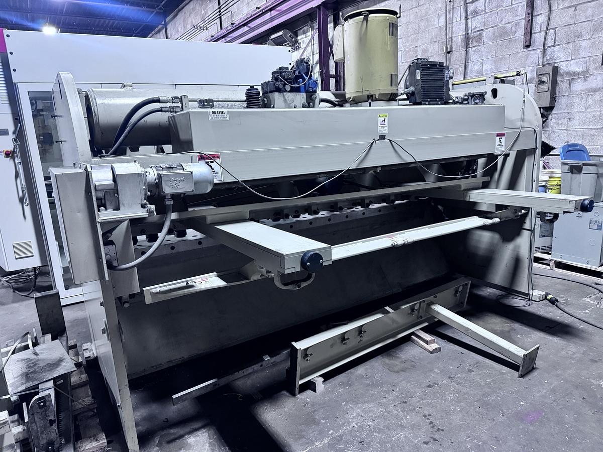 Used 3/8" x 10', ACCURSHEAR MODEL 63710 HYDRAULIC SHEAR  -2016