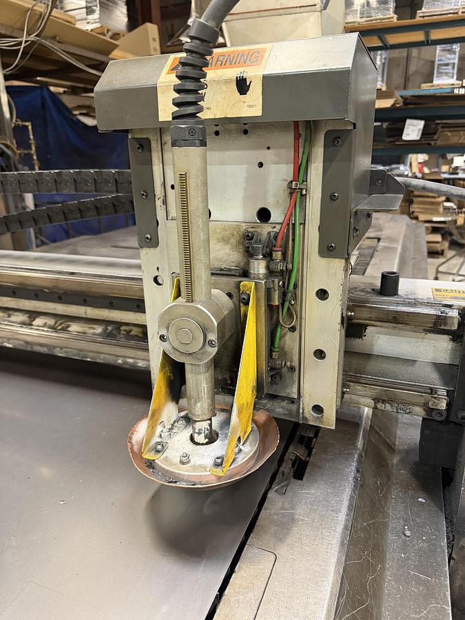 Used MULTICAM 5' X 10 PLASMA MACHINE W/ HYPERTHERM POWERMAX 