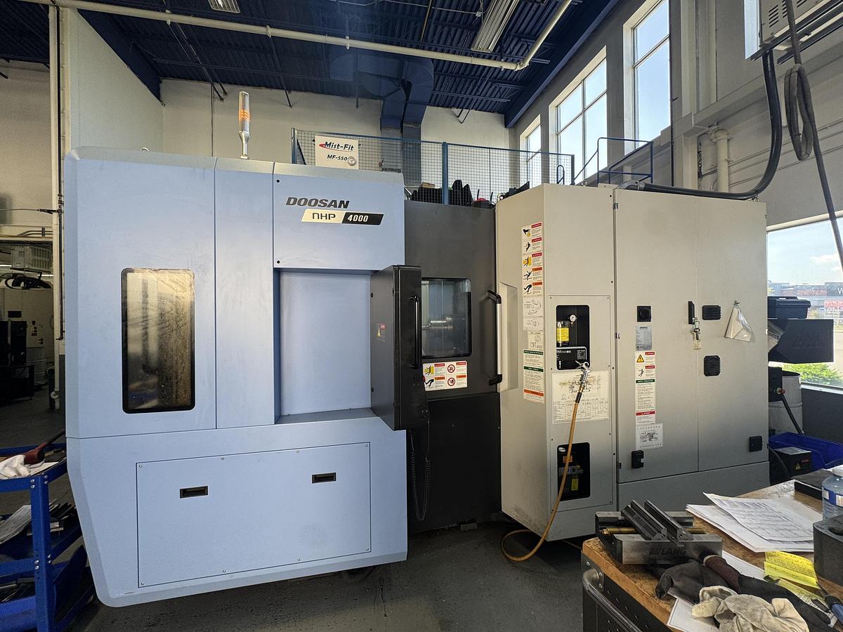 Used 2021 DOOSAN MODEL NHP 4000 HORIZONTAL MACHINING CENTER