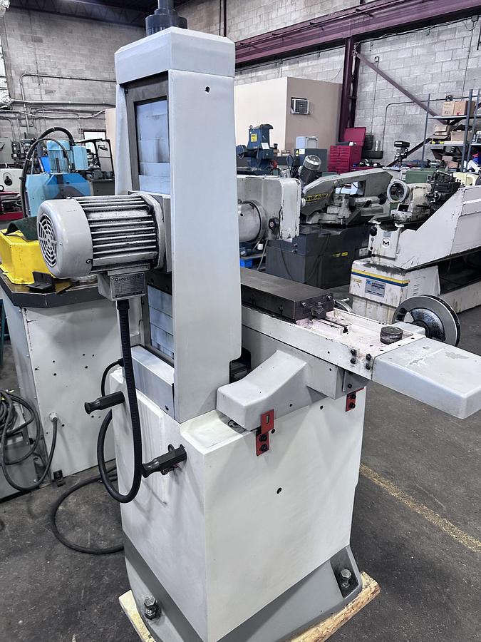 Used 6" X 18", CHEVALIER,  FSG-618M, 2014, MANUAL SURFACE GRINDER