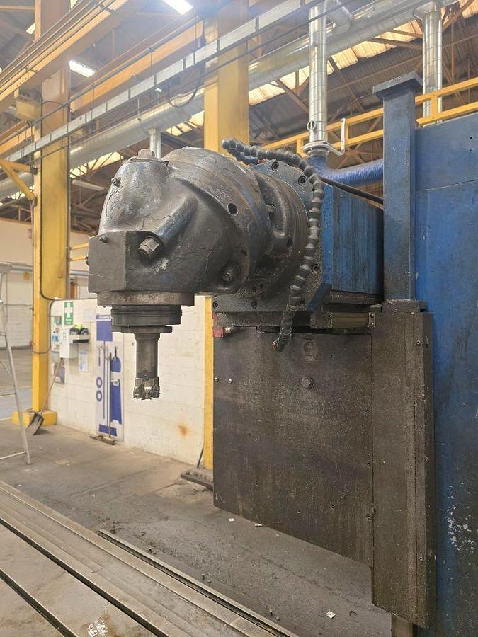 Used Butler Hamai CS10 Elgamill Bed Milling Machine