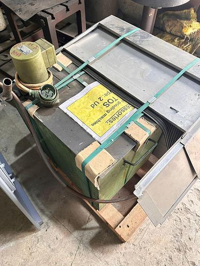 Used TOS 2UD-750 Cylindrical Grinder