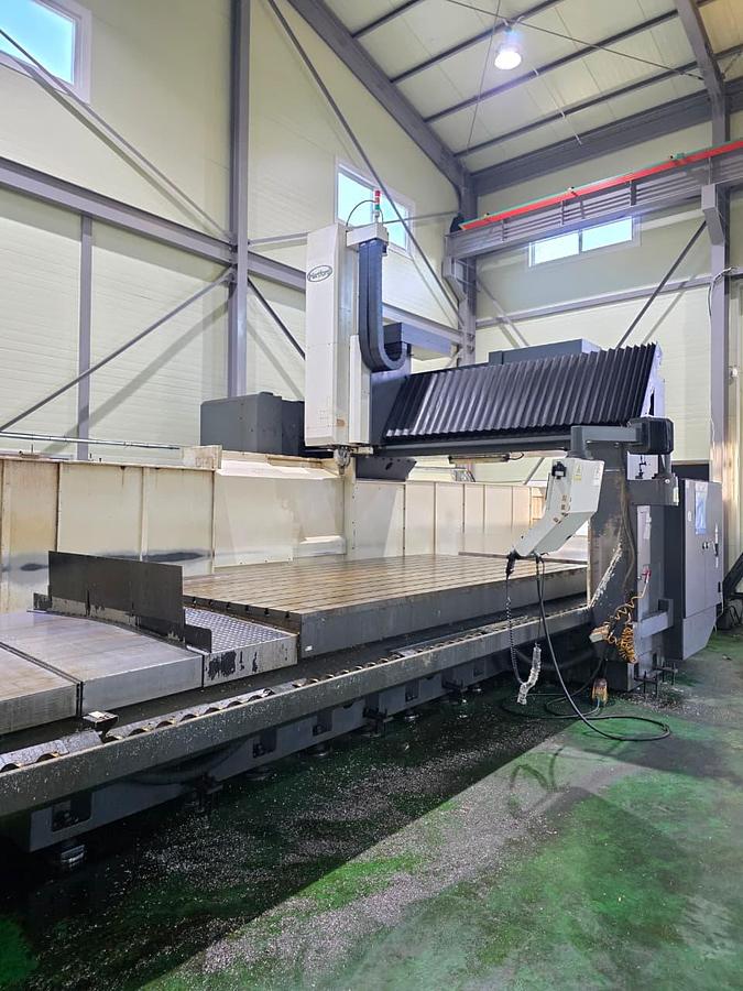 Used 2011 Hartford PRW-426L Double Column Vertical Machining Centre (VMC)