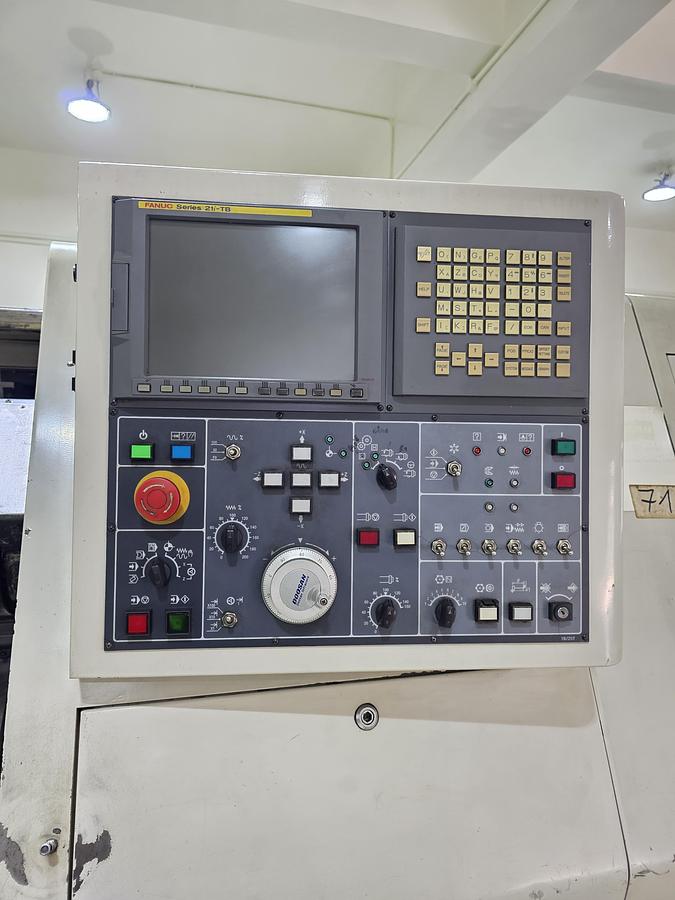 Used 2006 Doosan Puma 300C CNC Lathe