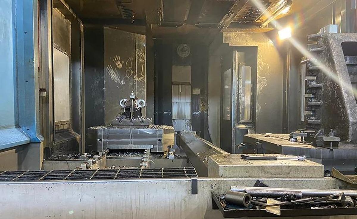 Used 2001 Toyoda FH100II Horizontal Machining Centre (HMC)