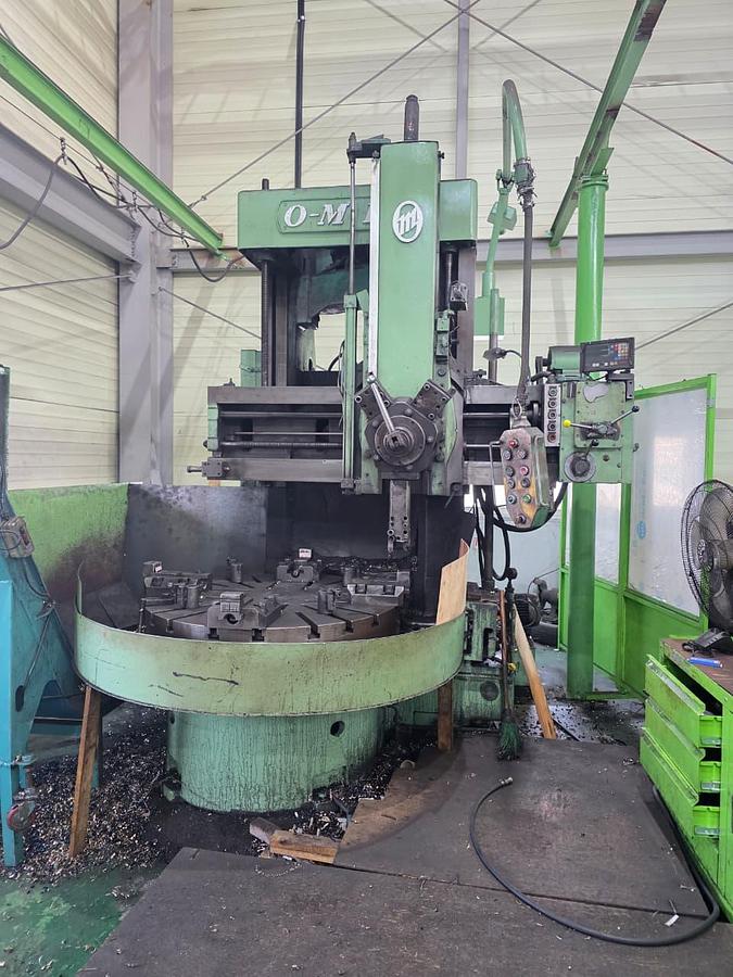 Used O-M VTO-12 Vertical Turning Lathe (VTL)