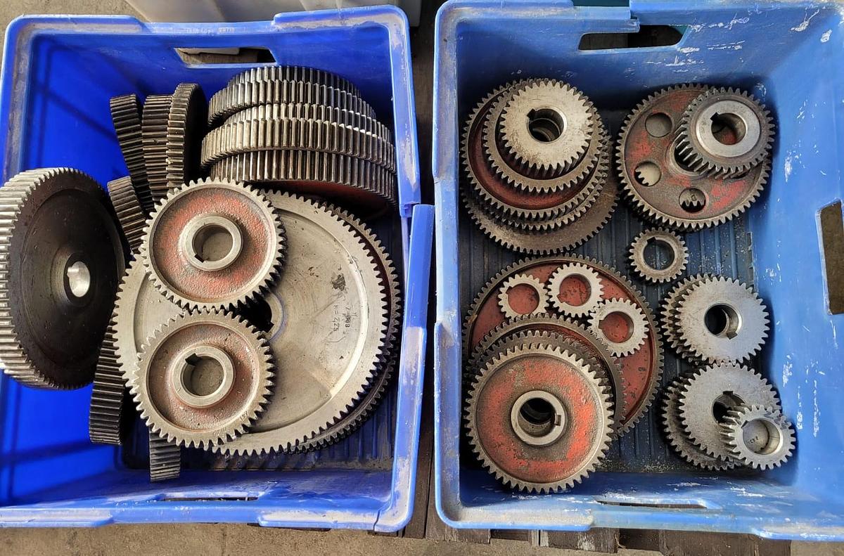 Used Stanko 5K32 Gear Hobbing Machine