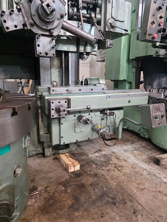 Used O-M VTO-12 Heavy Duty Vertical Turning Lathe (VTL)