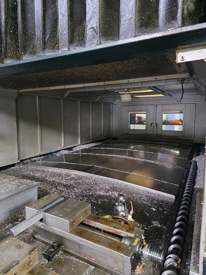 Used 2010 Pinnacle DV-2842 Double Column Vertical Machining Centre DCM VMC
