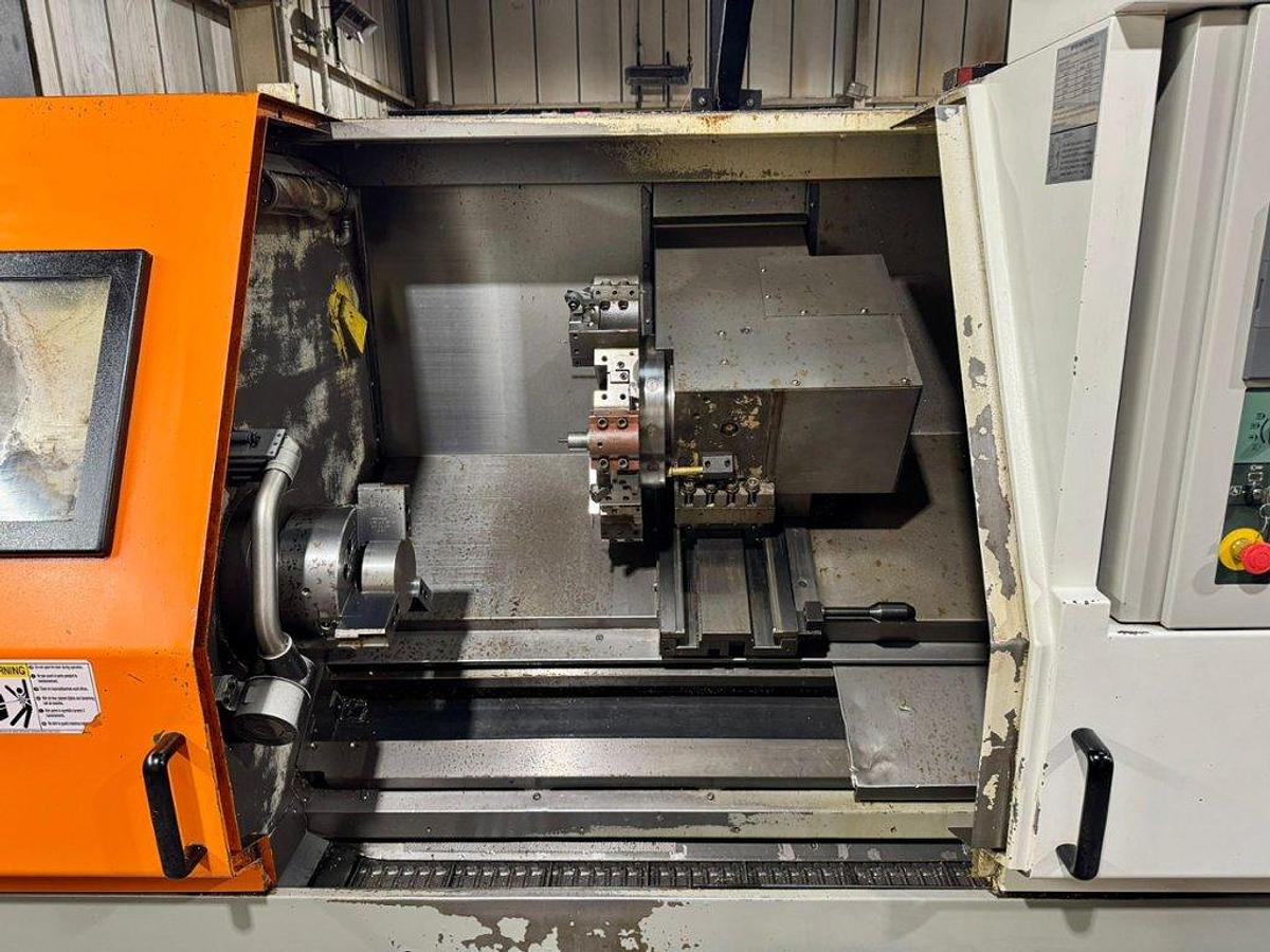 Used 2007 Victor VTurn II-26/110 CNC Lathe