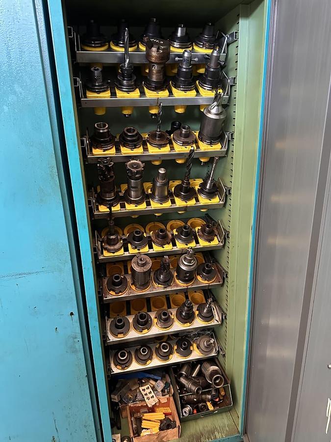 Used 2010 Doosan HM1250 Horizontal Machining Centre (HMC)