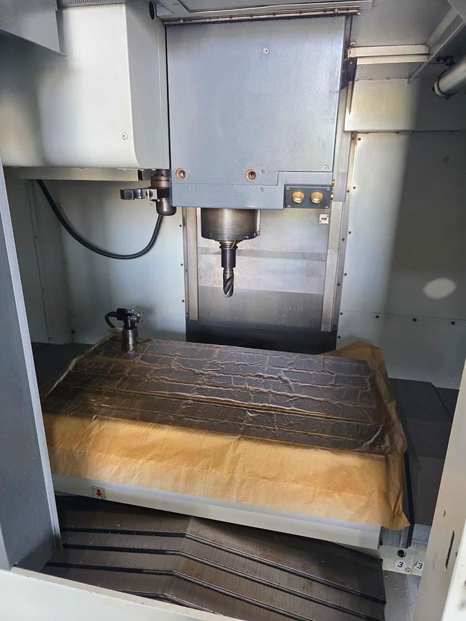 Used 2005 Mori Seiki NVD5000 Alpha-1 Vertical Machining Centre (VMC)