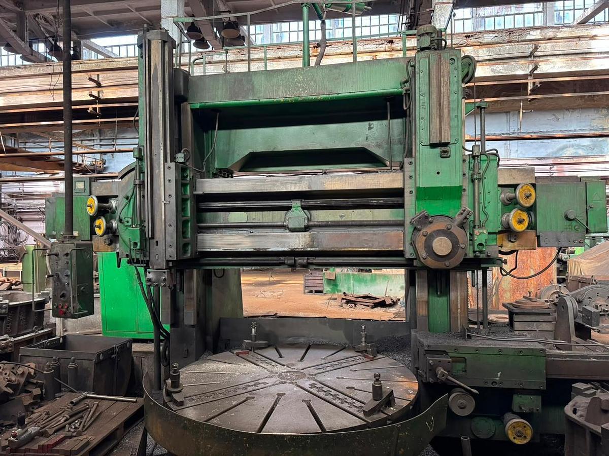 Used Stanko 1525 Vertical Turning Lathe (VTL)