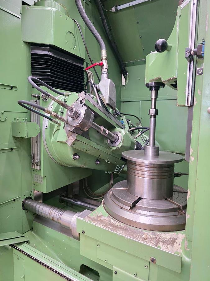 Used Pfauter P403 CNC Gear Hobbing Machine