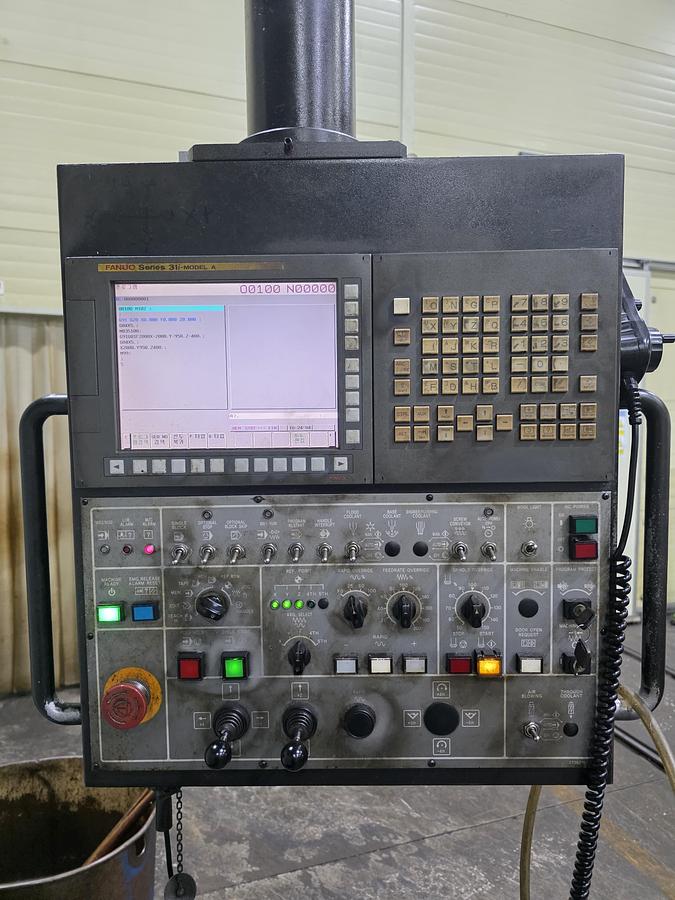 Used 2010 Doosan VM960 Vertical Machining Centre (VMC)