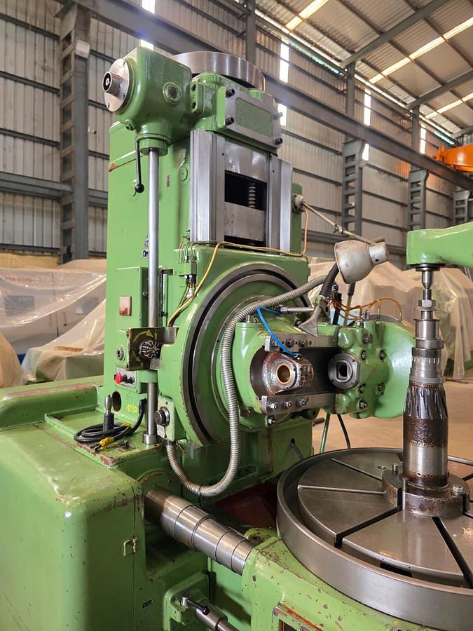 Used TOS FO10 Gear Hobbing Machine