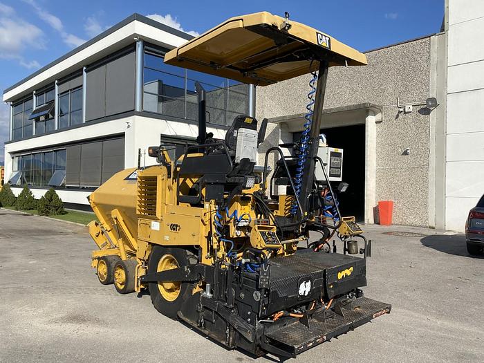 Usato 2015 CATERPILLAR AP 300D