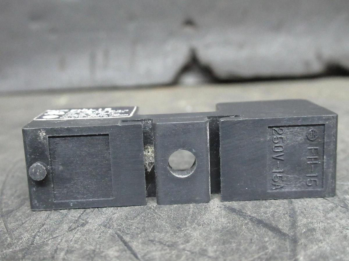 Used (LOT OF 2) YOSHIDA SINGLE FUSE LUG FHU-15 250 VOLT 15 AMP **WARRANTY INCLUDED**