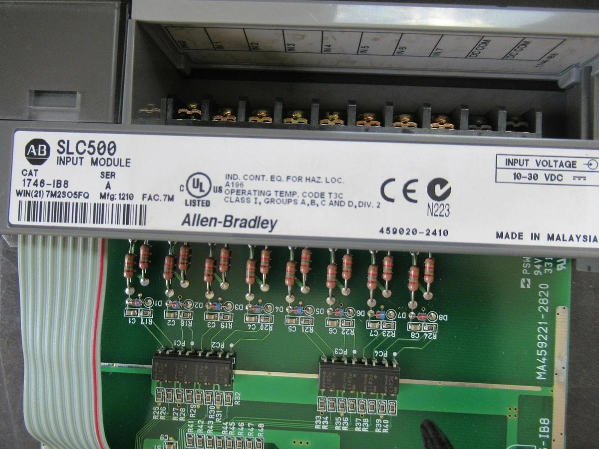 Used ALLEN BRADLEY SLC500 INPUT MODULE 1746-IB8 SER A **WARRANTY INCLUDED**