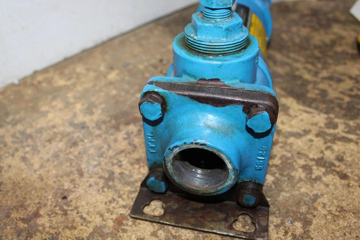 Used THERMAL TRANSFER PRODUCT HEAT EXCHANGER K-712-0 500 PSI SHELL 150 PSI TUBE 350°F