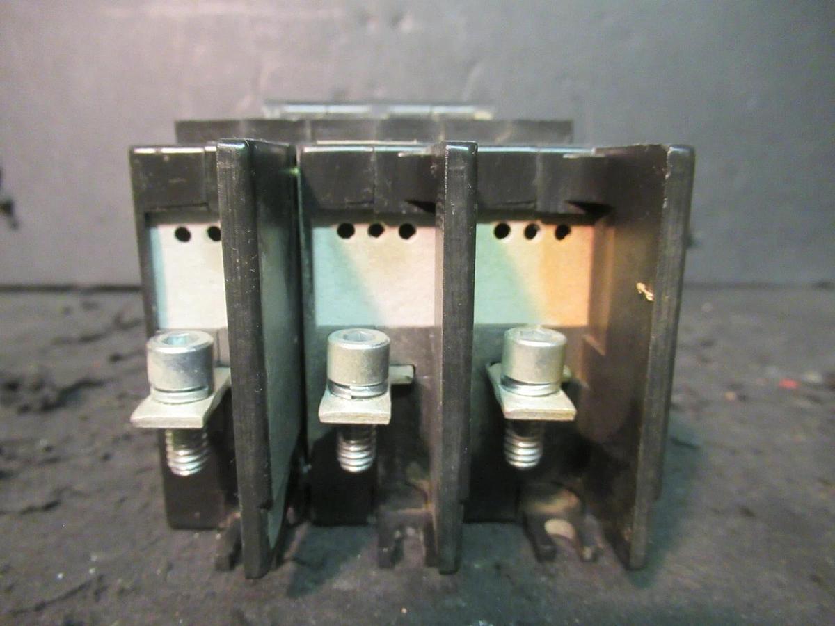 Used AIRPAX 3 POLE 23 AMP BREAKER 600 VAC 219-3-2600-438 TRIP 27 AMPS HH83XB438-B