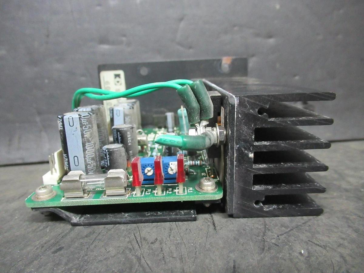 Used KD ELECTRONICS 5-5250-301A PLC 2899615IG W/ BASE AND HEAT SINK **WARRANTY**