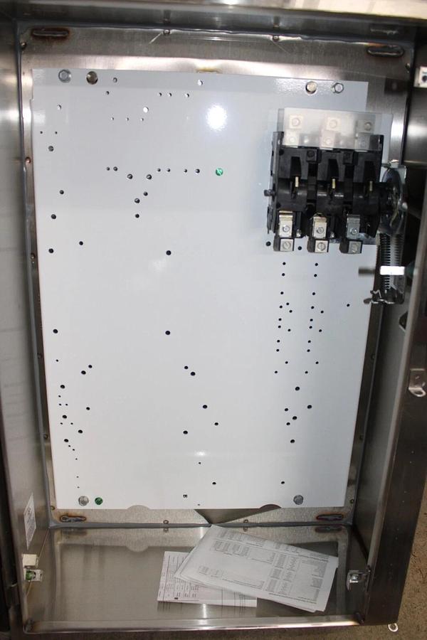NEW ALLEN BRADLEY STAINLESS STEEL 4X ENCLOSURE 1494G-DC3N 100 AMP DISCONNECT