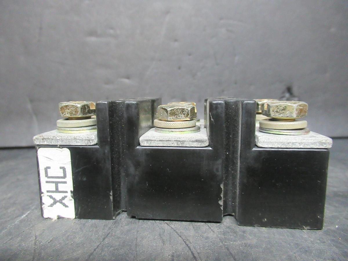 Used GENERAL ELECTRIC TERMINAL BLOCK 8690262G7 600 VOLT 150 AMP CR2960SY139C3D