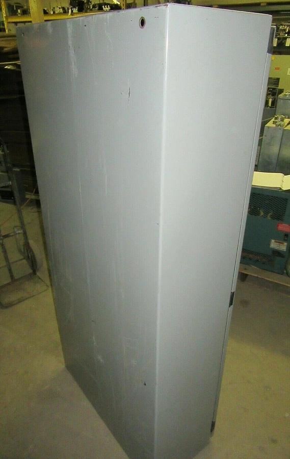 Used RUSSELECTRIC AUTOMATIC TRANSFER SWITCH RMT-2603CEHW 260 AMP 480/277 VOLT