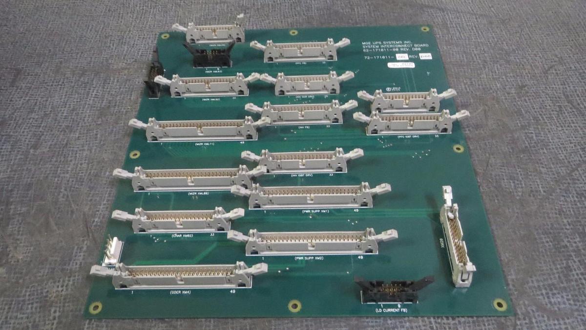 Used MGE UPS SYSTEMS SYSTEM INTERCONNECT ASSEMBLY 62-171011-00 72-171011-00