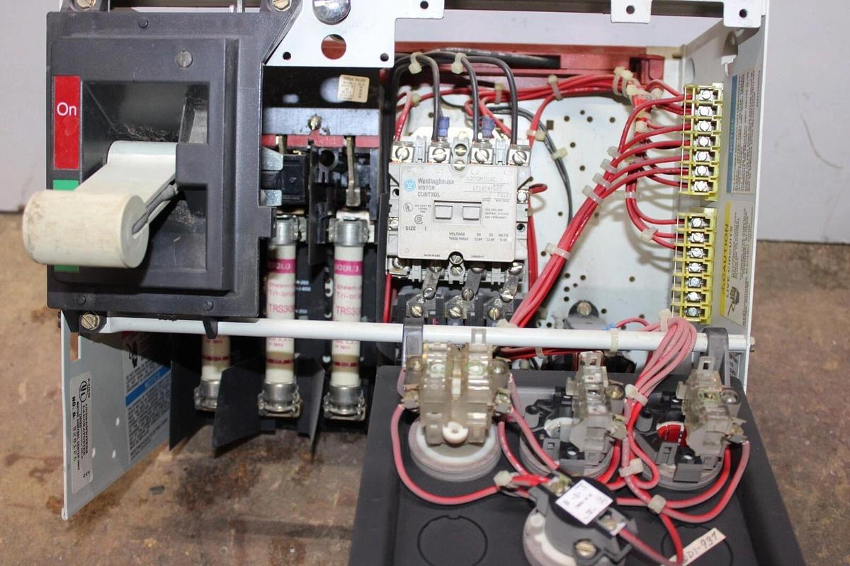 Used WESTINGHOUSE MCC MOTOR CONTROL BUCKET FREEDOM 2100 12" SIZE 1 CL75250