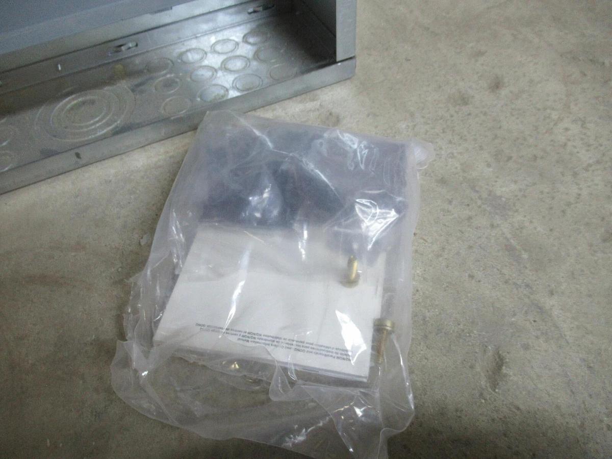 Used SQUARE D NQOD SERVICE PANEL NQ18L1 100 AMP 240 VAC SINGLE PHASE 3-WIRE