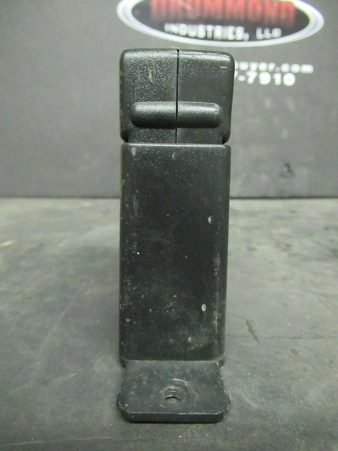 Used VERIS CURRENT SENSOR HAWKEYE 735 135 AMP INPUT: 24 VAC OUTPUT: 250 VAC